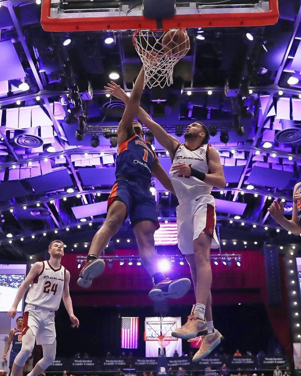 Overtime Elite tweet media