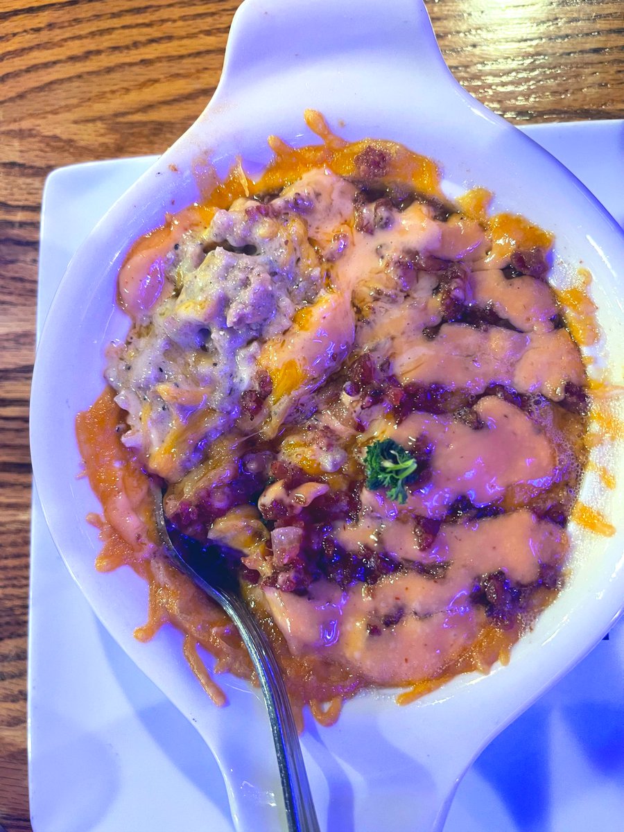 NaomiOrre's tweet photo. Sunday brunch with the squad at Boiler Room. The breakfast casserole (tots, eggs, sausage gravy, bacon, spicy maple aioli) was AMAZING. The others loved their eggs benedict, as well as chicken & waffles! #FargoThings #visitFM #PrairiePlaces ☕️🍳🧇🔥 https://t.co/u27PUx617a