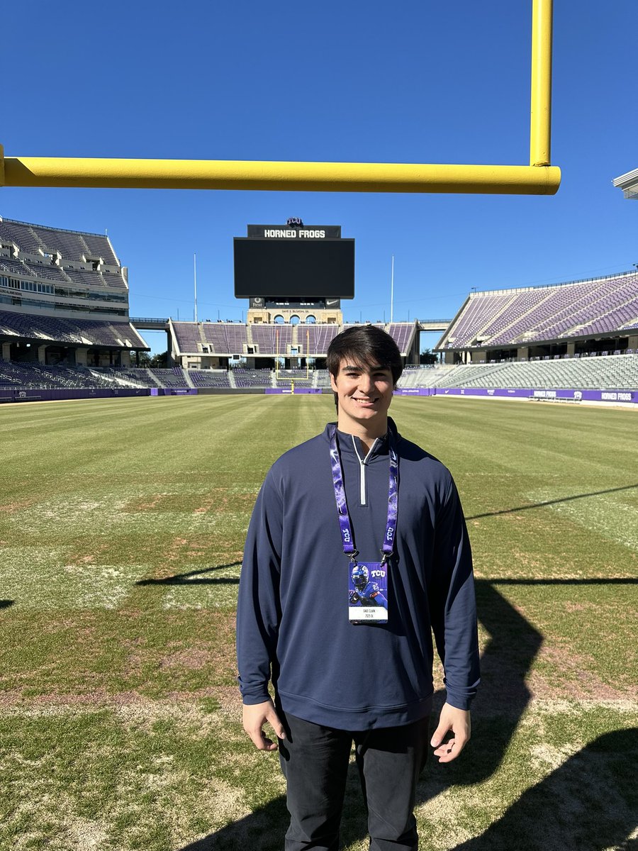 GageClark1005's tweet photo. Had an amazing time at @TCUFootball today! Thanks to @CoachRickerOL for having me out! @ScotsRecruiting @cory_coach @coachryangibbs @CoachCStringer @HPSCOTSFB https://t.co/qDQbloIU8E