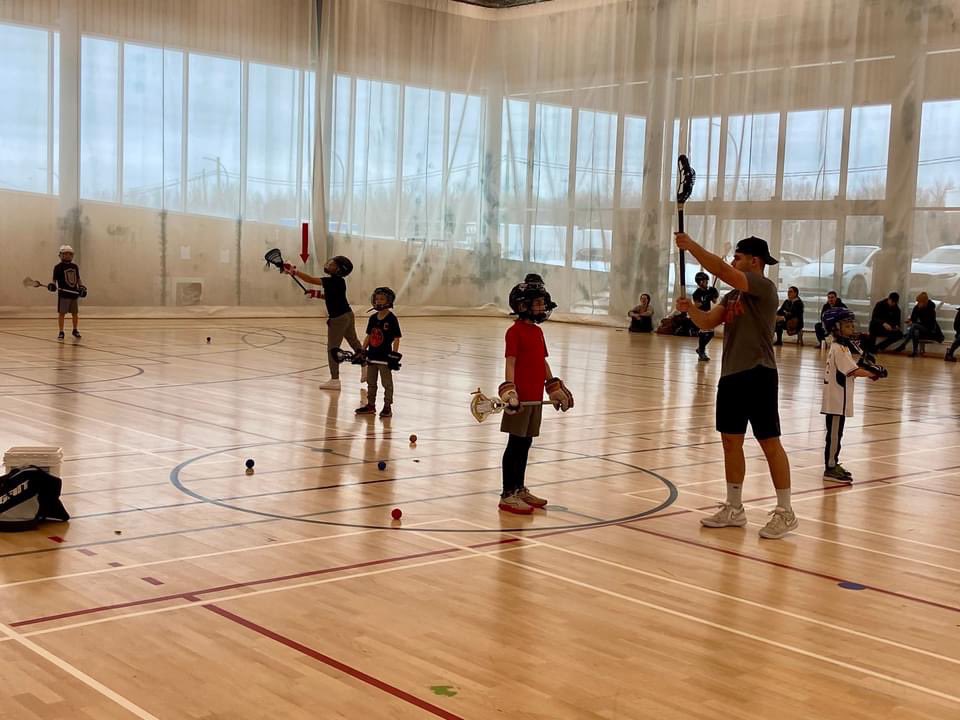 MustangsQc's tweet photo. Faites comme ces 18 nouveaux adeptes qui sont venus découvrir notre sport!
Venez à nos cliniques d'essai gratuites!
#lemultisportsmerendplusfort

Hockeylachenaie
Association hockey mineur Mascouche
AHMT
Hockey Mineur Repentigny
Hockey Québec https://t.co/kRBx9VXTad