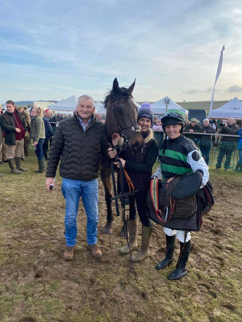 Manor Court Breaking and Pre-Training tweet media