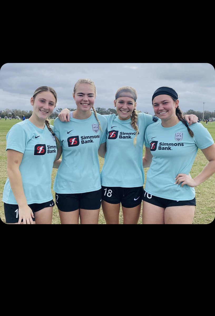 IzzyKiser_'s tweet photo. 1-28-2024. Last club game forever😭🤍. I wanted to say thank you to anyone and everyone that had a part in my club journey. I will never forever the great relationship I have made with anyone. Thank you coaches for everything you have done for me! https://t.co/UZpOpDhu2t