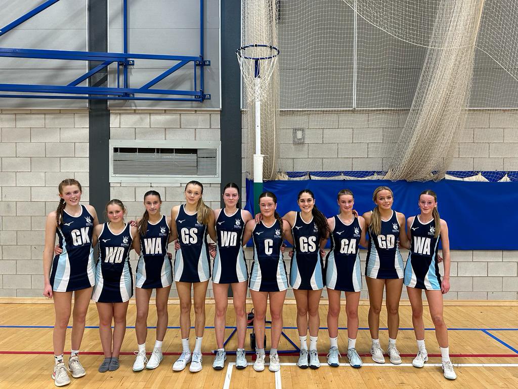 Next up, our U16 SR squad also took on 5 Ways and this time it was Royals that came away with the win🙌🏻 

#NetballFamily