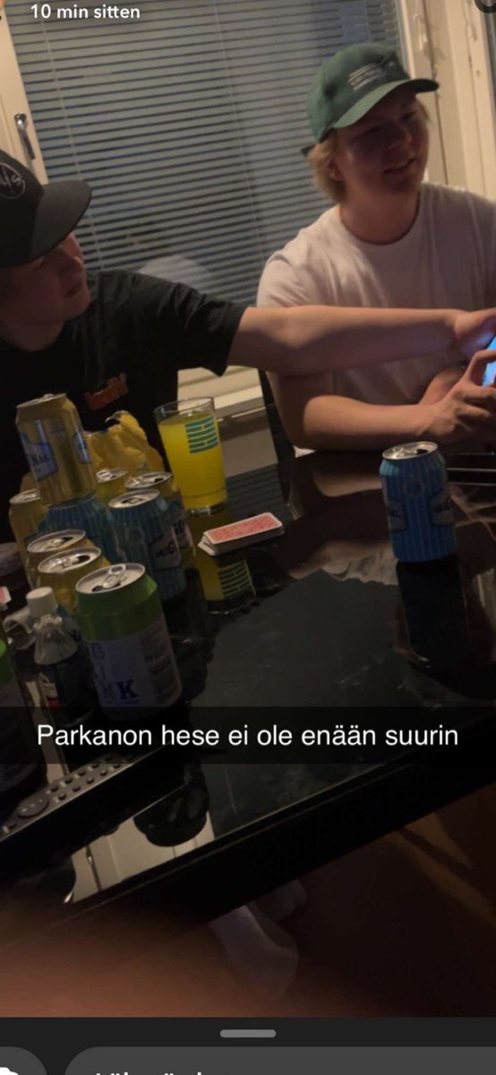 VAOK🍔 tweet media