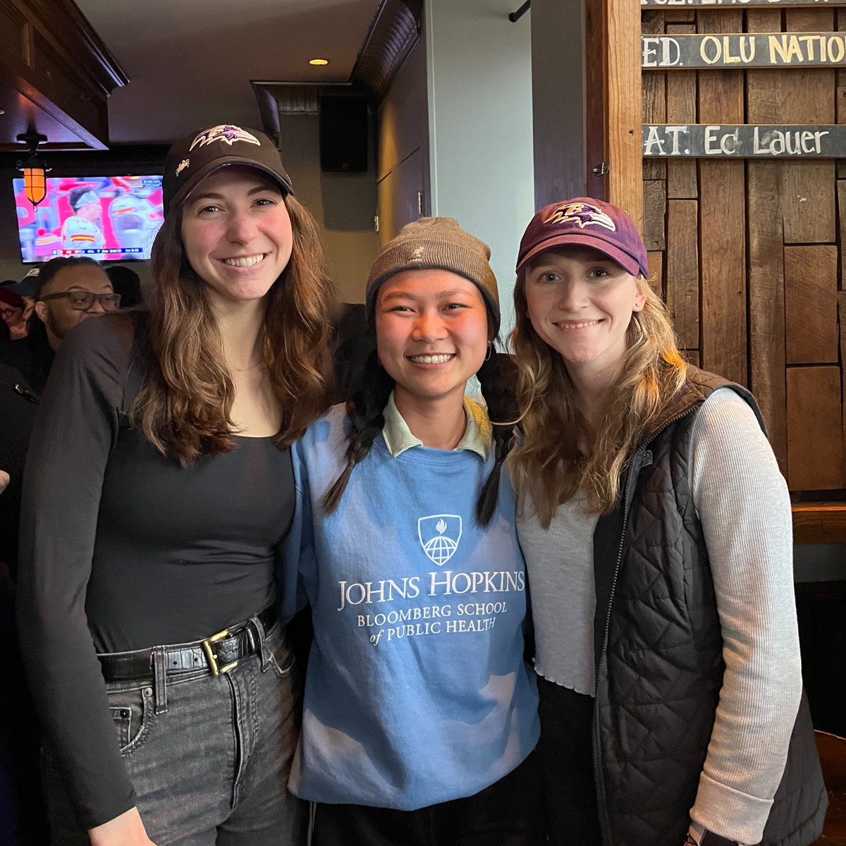 JohnsHopkinsMMI's tweet image. Despite a heartbreaking loss, MMI PhD students Peri Goldberg, Emily Liang &amp;amp; Karli Redinger came out to cheer on @Ravens. We 🩷 you Lamar Jackson @Lj_era8 &amp;amp; team! @JohnsHopkinsSPH shows their #PurplePride!! @JohnsHopkins