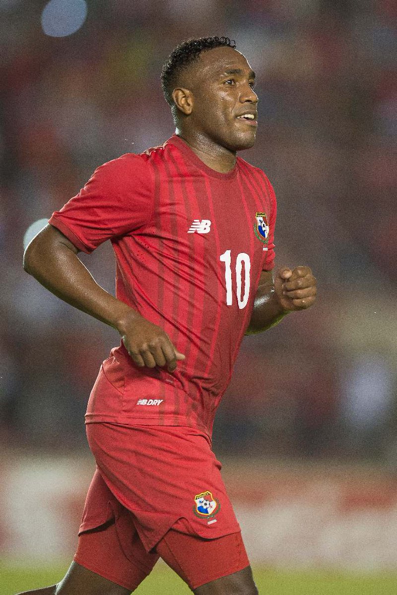 43 goles en la selección
94 goles en ANAPROF/LPF

1er gol en selección vs Cuba el 27 de junio de 2003 (amistoso).

Único Panameño en marcarle gol a USA, México y Costa Rica por eliminatorias.

QEPD Luis Carlos Tejada Hansell