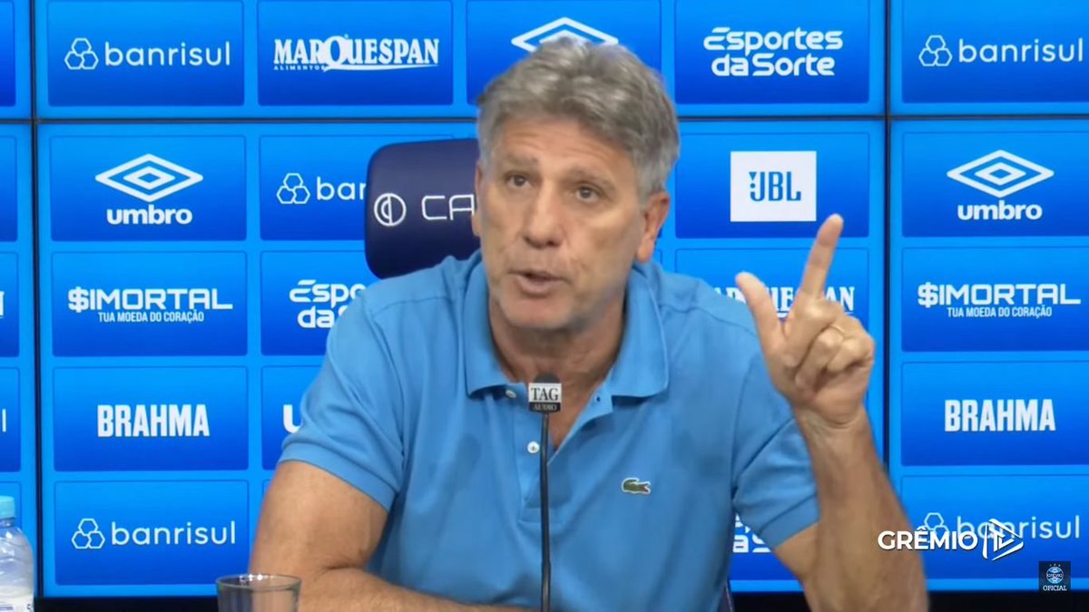 “Os garotos estavam na copinha, tenho aproveitado quando da. Tem também o problema dos empresários que acham que os jogadores são o Messi. Os jogadores não vão mais receber salário alto sem mostrar o que pode render.”

- Renato, em entrevista coletiva pós-jogo.