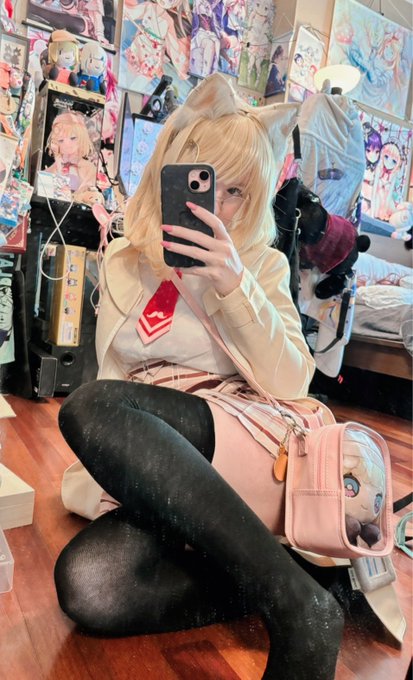 Hi Honey I&rsquo;m home _(:3 」&ang;)_ https://t.co/LKZ2PVXrhi