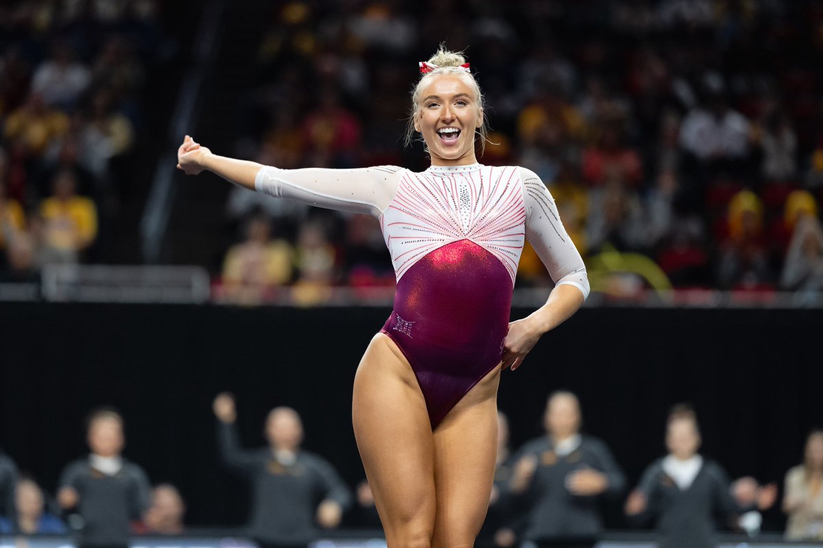 CycloneGYM's tweet photo. A couple pics from last Friday in Hilton📸

Proud of where we’ve been, excited for where we’re going. HUNGRY FOR MORE. #letsEAT 🍽️ https://t.co/kNZeFz54Qq