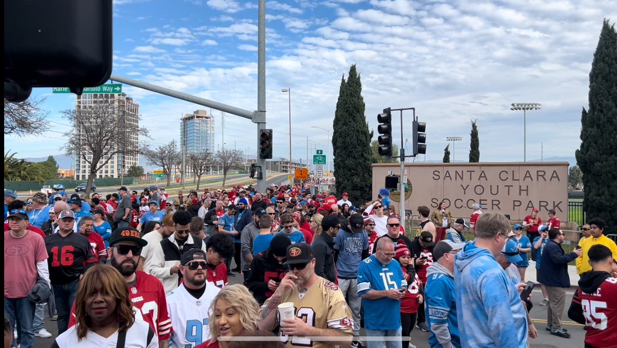 It’s a sea of Honolulu Blue waiting to get into the stadium!! #AllGrit #TakeoverLevi <a href="/Lions/">Detroit Lions</a>