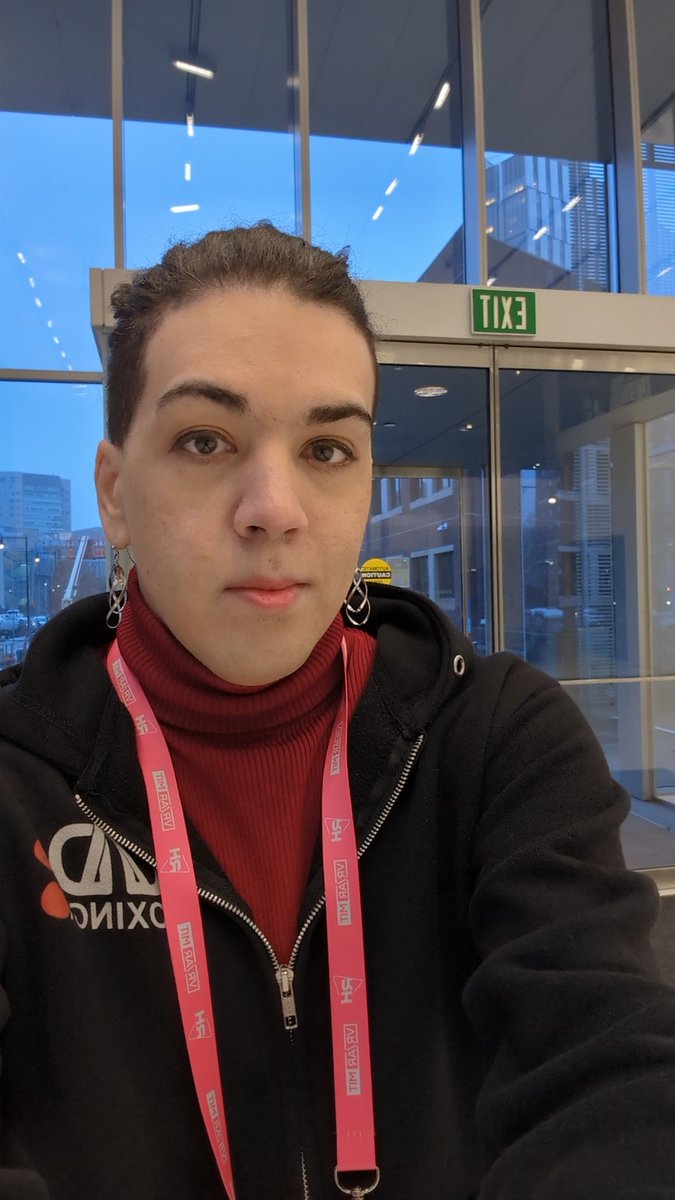 Mentoring at the MIT Reality Hack was SO much fun and SO fulfilling. I loved helping all of these teams. Seeing all of them come together and manage to ship in time made me so happy.