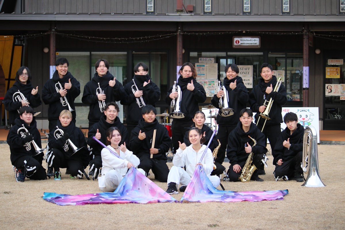 空のえきそららで演奏をさせていただきました！
寒い中足を運んでくださった皆様、本演奏会の関係者の皆様ありがとうございました。

3月24日(日) ContiNEW 1st LIVE〜続〜
(四季文化館みの〜れ)
まだまだチケット受付中です！
DMまたは、下記URLから予約できます⇩

docs.google.com/forms/d/e/1FAI…