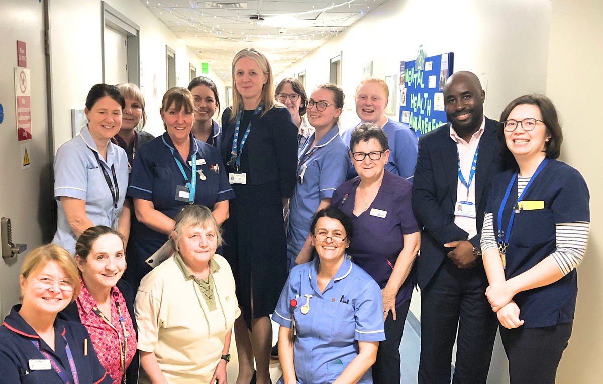 PHU_NHS's tweet photo. It's #LongServiceSunday!
Today we're celebrating Denise Terry who recently celebrated 40 years working for the NHS.
Congratulations Denise! 💙
#ProudToBePHU https://t.co/ipDHUzHowP