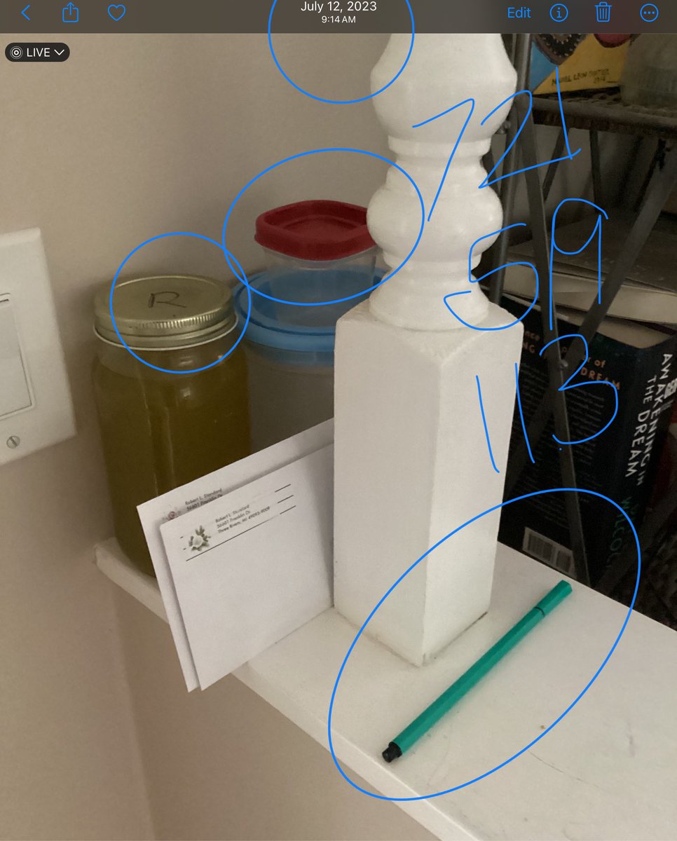 Shanneighteen's tweet image. #snowday 
Feb. 25=#randomstop 
225=45=#351
#theKEY
#openingtheDOOR 
#RED
    954=144=54