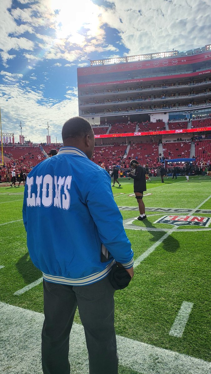 Pregame... <a href="/Lions/">Detroit Lions</a> #ROAR