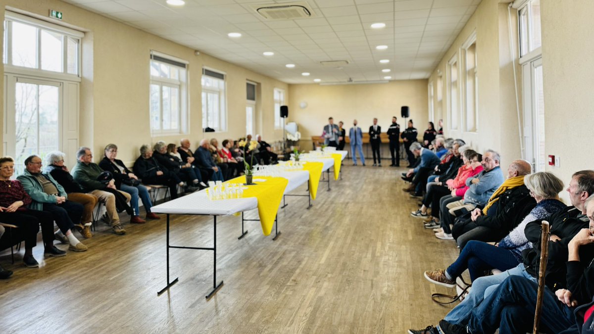 CommuneMiradoux's tweet photo. #MIRADOUX | 🎉 Vœux 2024 de la municipalité de Miradoux.

🙏🏻 Merci à toutes et à tous pour votre présence. https://t.co/Z8vataWsS8