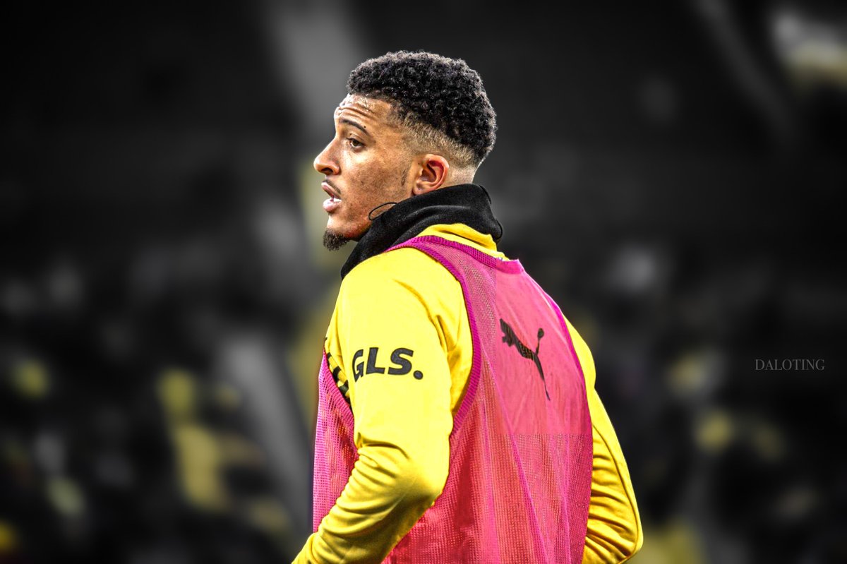 utdbelles's tweet image. #JS10 💛