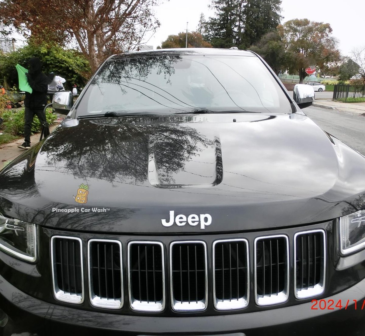 pineapplecarsvc's tweet image. From dusty trails to dazzling shine 🌟🌟

#jeep #fulldetail #carwash #pineapplecarwash #mobiledetailing