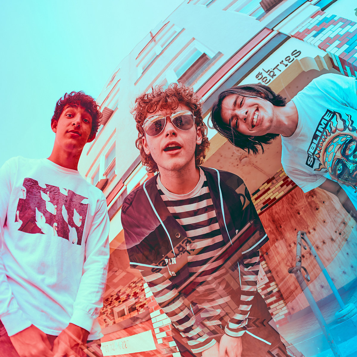 Music and sadness
With a taste of complete madness
☠️👩‍🎤☠️👩‍🎤☠️👩‍🎤☠️👩‍🎤☠️👩‍🎤☠️
🇺🇸Penny Fountain - GOTH GIRL
youtu.be/Ra_4QxkewEY