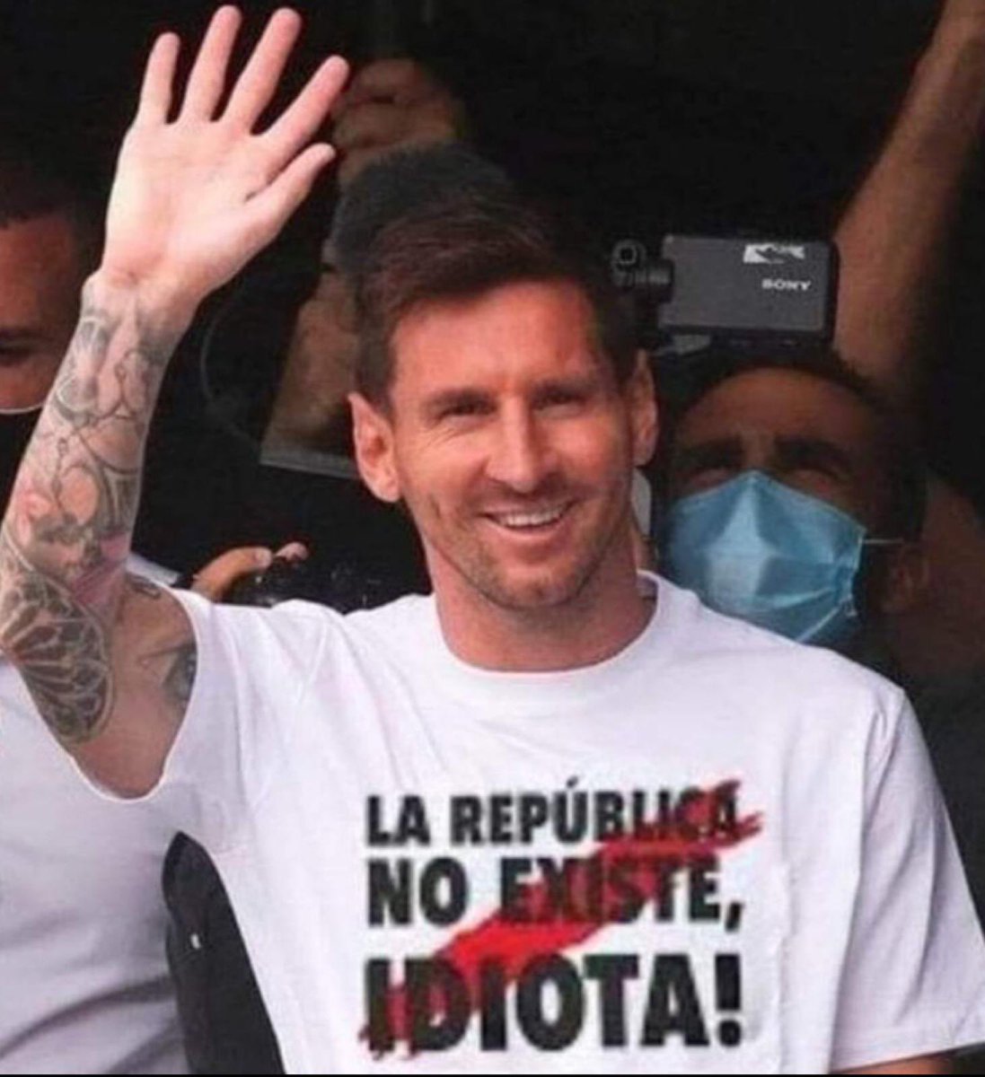 #PeroQueRepublicaMasBonitaOsEstaQuedando