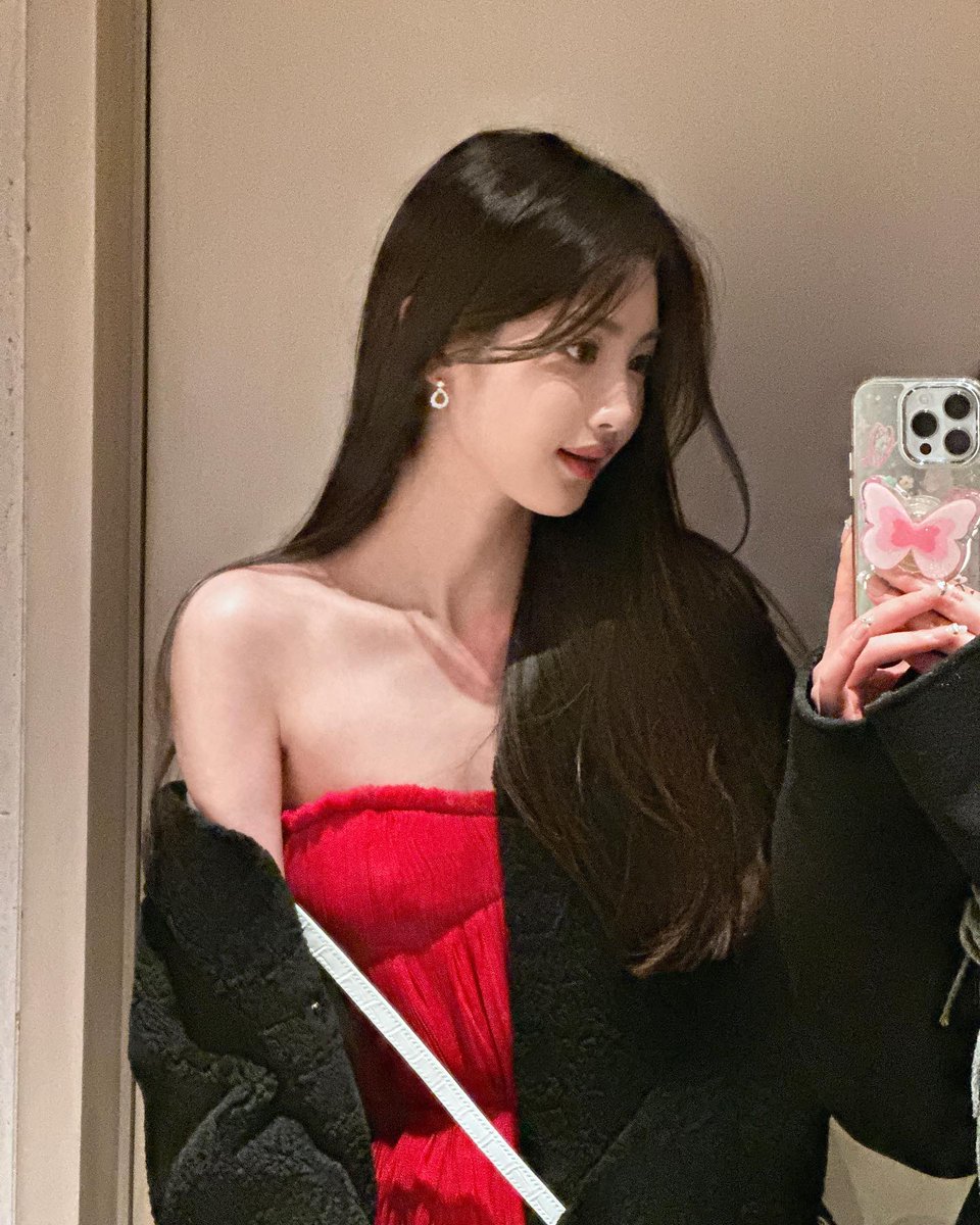 YanglissimaUK's tweet photo. https://t.co/codp86jVeV