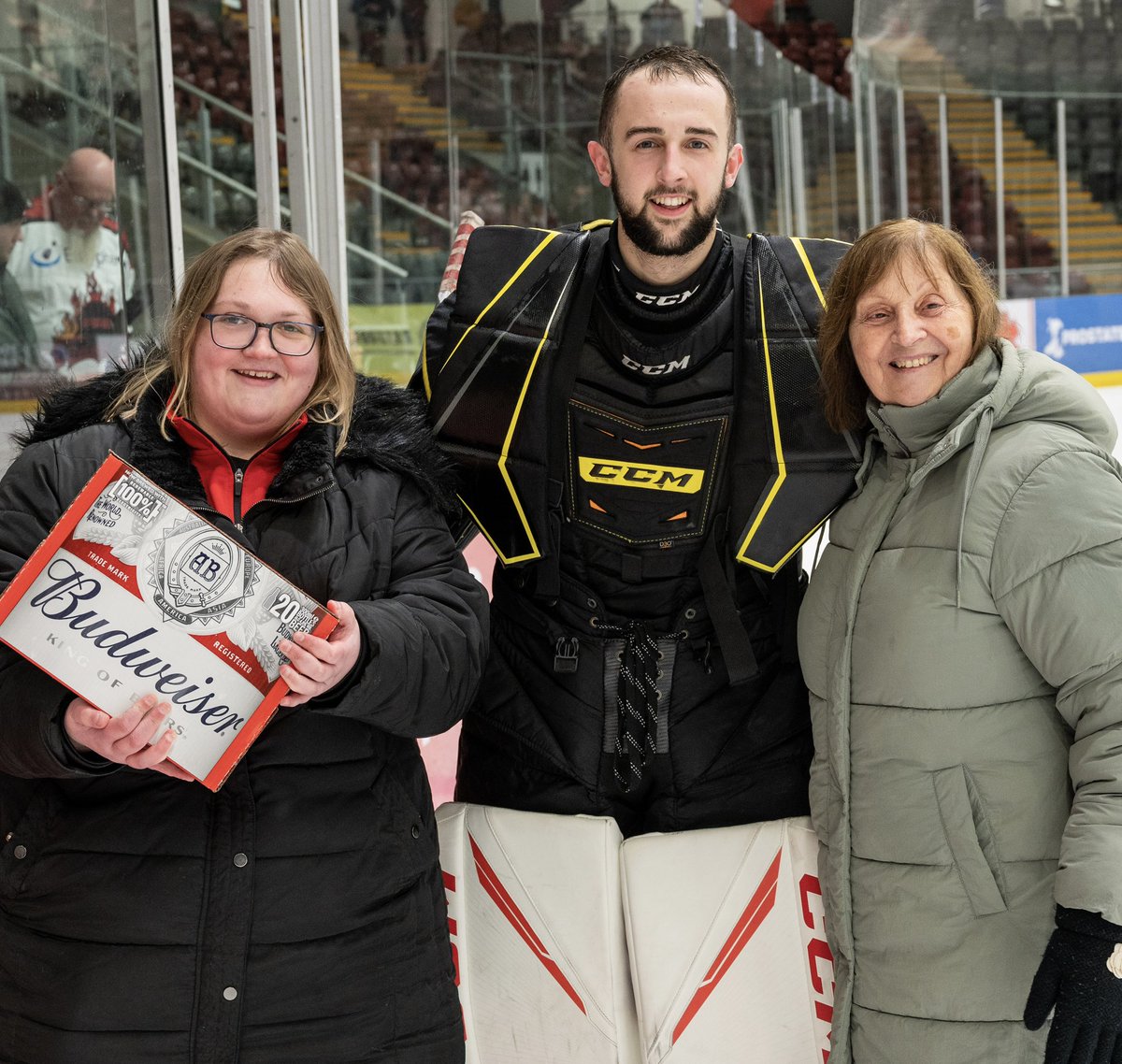 CardiffFireIHC's tweet photo. Player of the Game for your Fire went to #41 Ben Scanlan with 41 saves in net tonight! Beers presented by our Chloe Phillips and Marilyn Parsons 👏

Big thank you to everyone for your amazing support tonight cheering the team on to the win #FireFamily 🔥 https://t.co/xwqLZIf0se