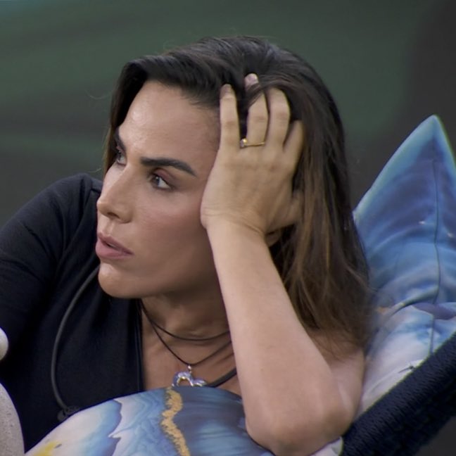 bigbostbrasil's tweet photo. Wanessa: “Se Davi não sair…”

Rodriguinho: “A gente tá errado.”

Wanessa: “Não! Eu não tô errada. O que eu tô vendo, só quem já passou é que vê.” #BBB24 https://t.co/3x9ThSC6bi