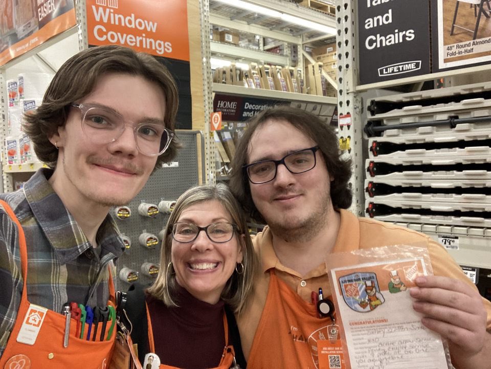 DS Tori Celebrating D23 associate Zachary for Taking Care of Customers @AkronHomeDepot #ExcellentCustomerService Thank you Zachary, Appreciate you!