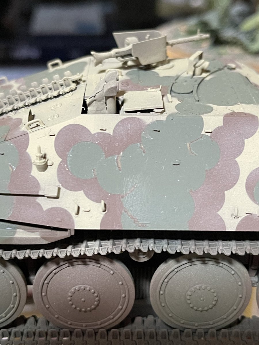 1967alabama's tweet image. TAMIYA 1/35 Jagdpanzer 38(t) HETZER  【full build 】#howtopaint #scalemode... youtu.be/MUClxrS92oE?si… @YouTubeより
TAKOM 1/35 ヘッツァー
結局、昨日は触れませんでしたが、私のような出戻り初心者モデラーが参考にした動画を紹介します。非常に分かりやすく有益な動画でした。