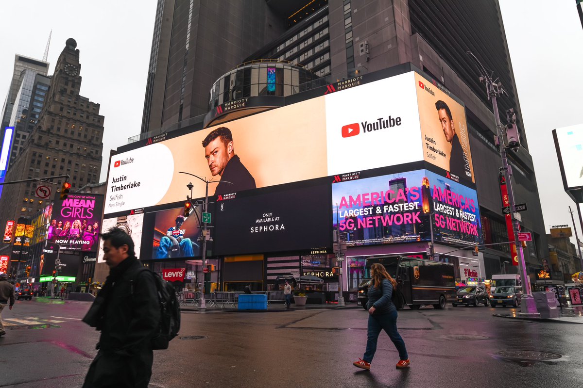 jtimberlake's tweet image. SELFISH 📍NYC @youtubemusic 
justintimberlake.lnk.to/selfish/youtube