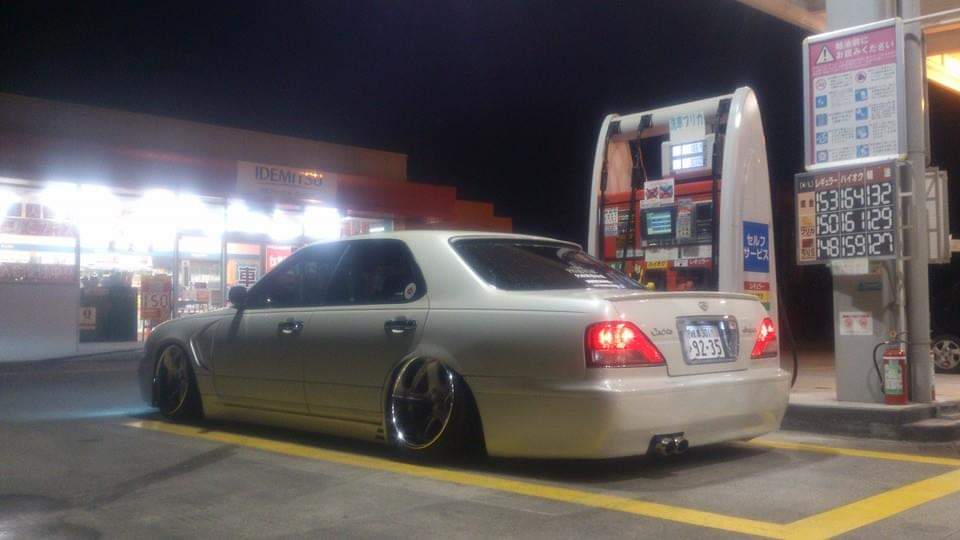 d36820857's tweet image. 10〜11年前らしい
まだ色々と初々しい頃
#Y33Cedric
#Firstcar
#VIPCAR