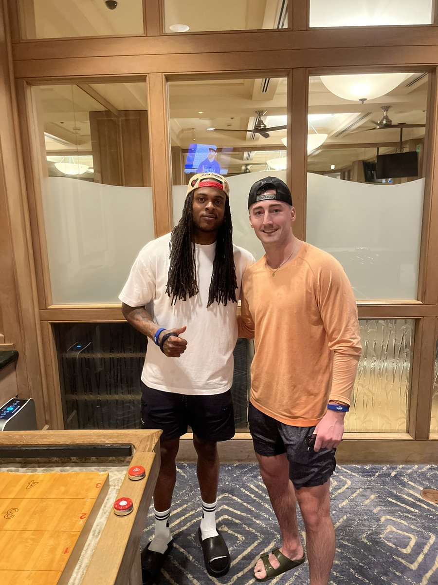 smith26james_'s tweet photo. Word on the street he wants back in GB @AndyHermanNFL @AaronNagler https://t.co/lcUAmgkutM