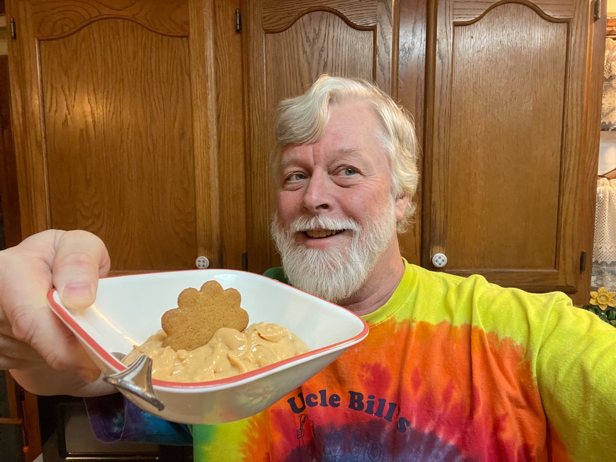 KenCasey17's tweet photo. For the moment you have all been waiting for: Butterscotch Pudding! @BMcArthurWrites #pudding #Butterscotchpudding #thepuddingyouvebeenwaitingfor https://t.co/70154lAGBh