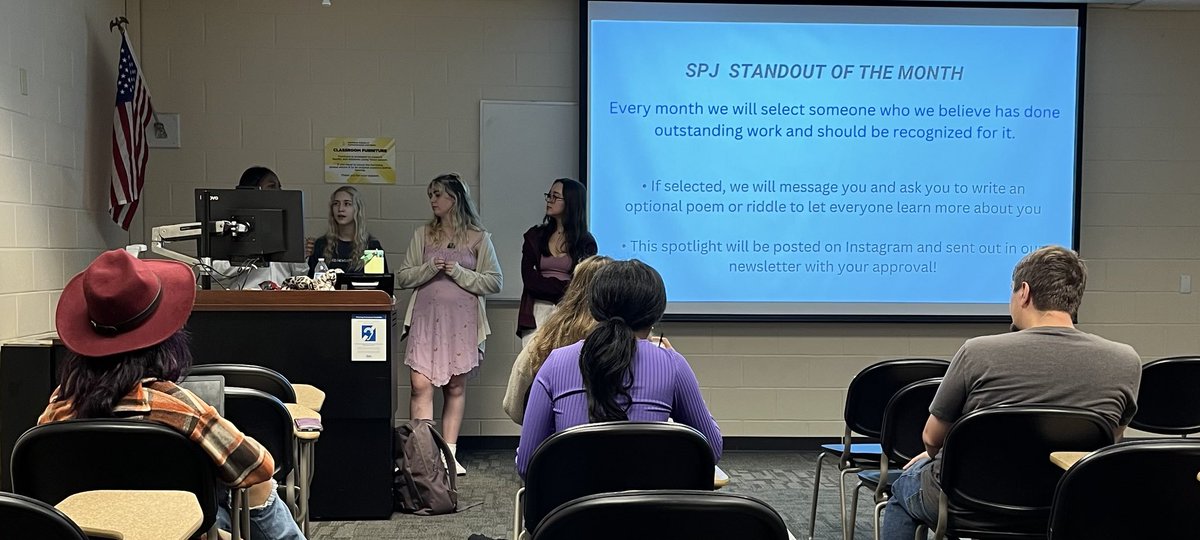 eric_adelson's tweet photo. Our @spj_tweets chapter @ucfspj is finding ways to highlight the hard work of @UCF student journalists! https://t.co/YW5NAuOfon