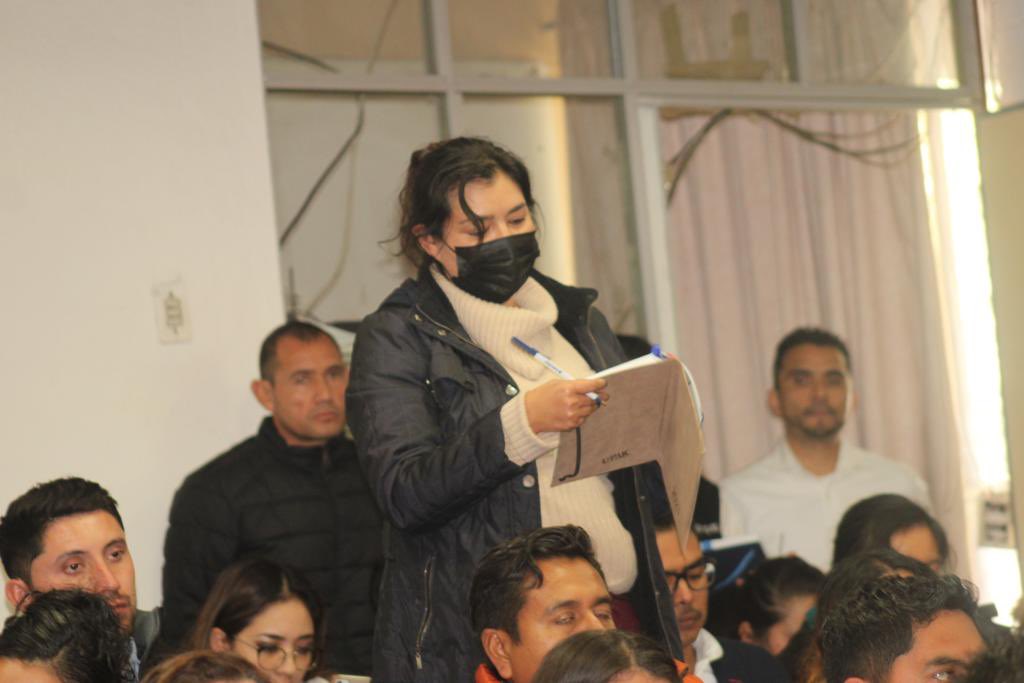 Jesusls2020's tweet photo. Como representante de la #USICAMM presidí el acto protocolario de asignación de plazas en Educación Media Superior, normar estos procesos en un acto abierto y transparente hace que las y los maestros accedan a una carrera justa y equitativa, que favorezca su desarrollo. https://t.co/27eOJh3Dm4