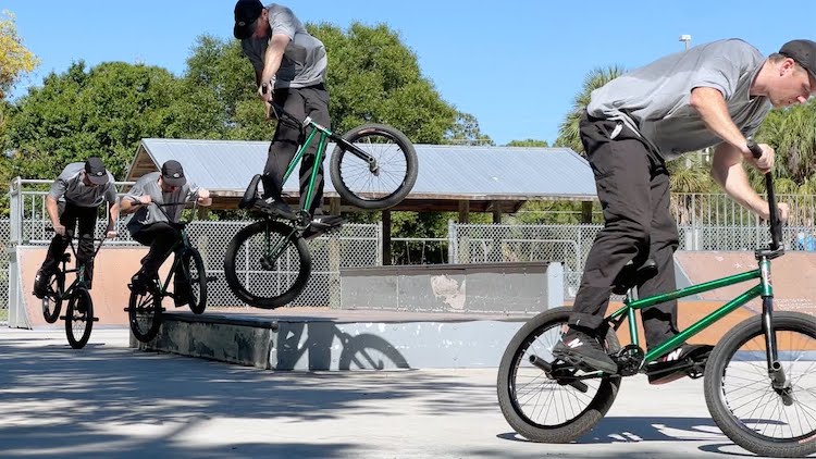Sam Downs - Best of 2023

VIDEO: bmxunion.com/sam-downs-best…

#BMX