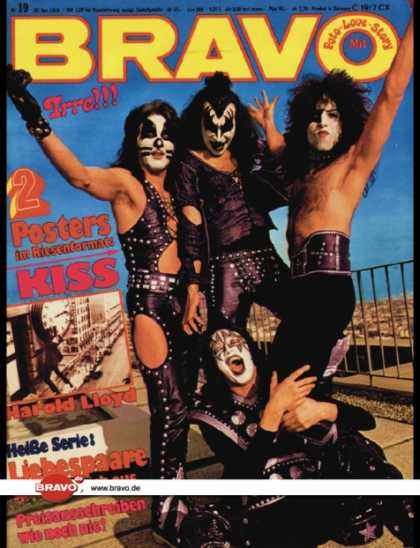 #KISSTORY January 16, 1975 - #KISS photo shoot with photographer Richard Creamer at Playboy Building West Hollywood, CA. One photo from the day graced the cover of a 1976 issue of BRAVO Magazine Germany.