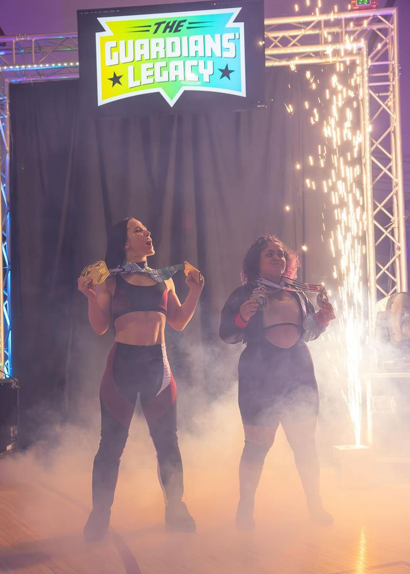 PersiaPierce's tweet photo. 👑Queens of Combat👑 

Hier om te veroveren! https://t.co/Ix0uZ4XuWz