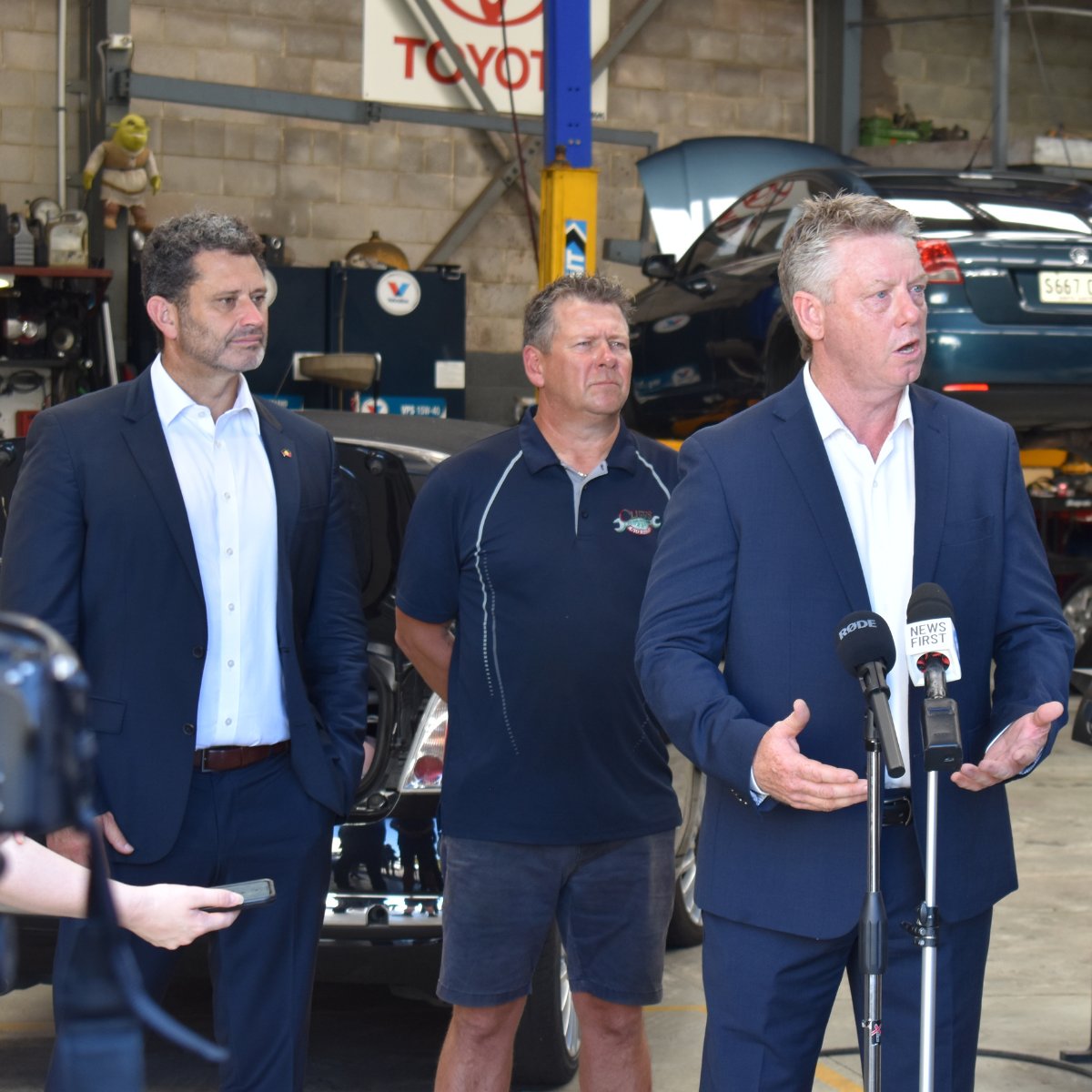 MTAofSANT's tweet photo. Automotive service and repair businesses are being used as a dumping ground for unwanted vehicles.

The MTA is pleased that the State Government and @kymaher have listened to our call to review the Unclaimed Goods Act.

Learn more and have your say: https://t.co/2MBt8fEqUF https://t.co/dJNrHsNPCz