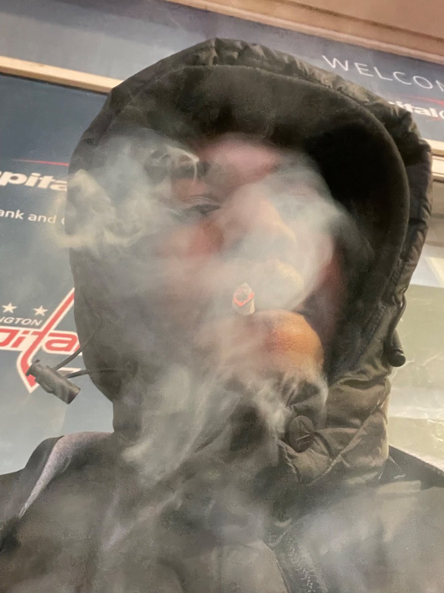 Robin D. Bank tweet media