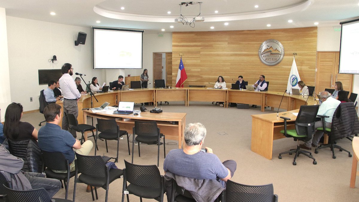 agrupaysen's tweet photo. 📢 Hoy, AGRUPAYSEN participó en la Comisión Mixta de Fomento Productivo y de Regionalización, Integración Territorial y Medio Ambiente del @goreaysen_ . Discutimos sobre el uso del borde costero y su impacto en la acuicultura. ¡Unidos por un desarrollo sostenible! #Aysen https://t.co/3G8KJutM9b