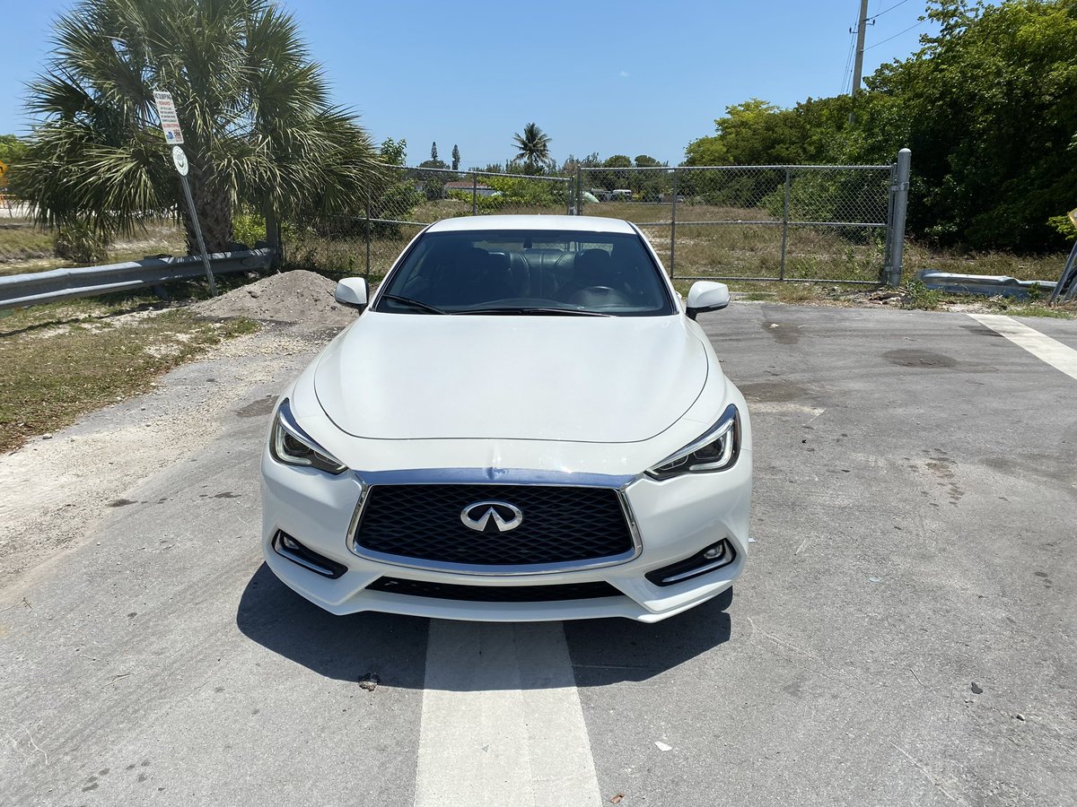 ChikoHaddy's tweet photo. 2021 Infiniti Q60 with only 11k miles #Forsale https://t.co/TNoi6k5Gas