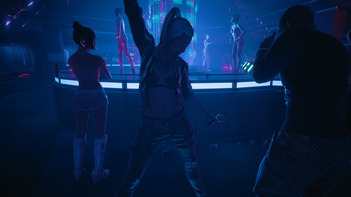 V is ready to party and explore Night City! twitch.tv/btchincupcake