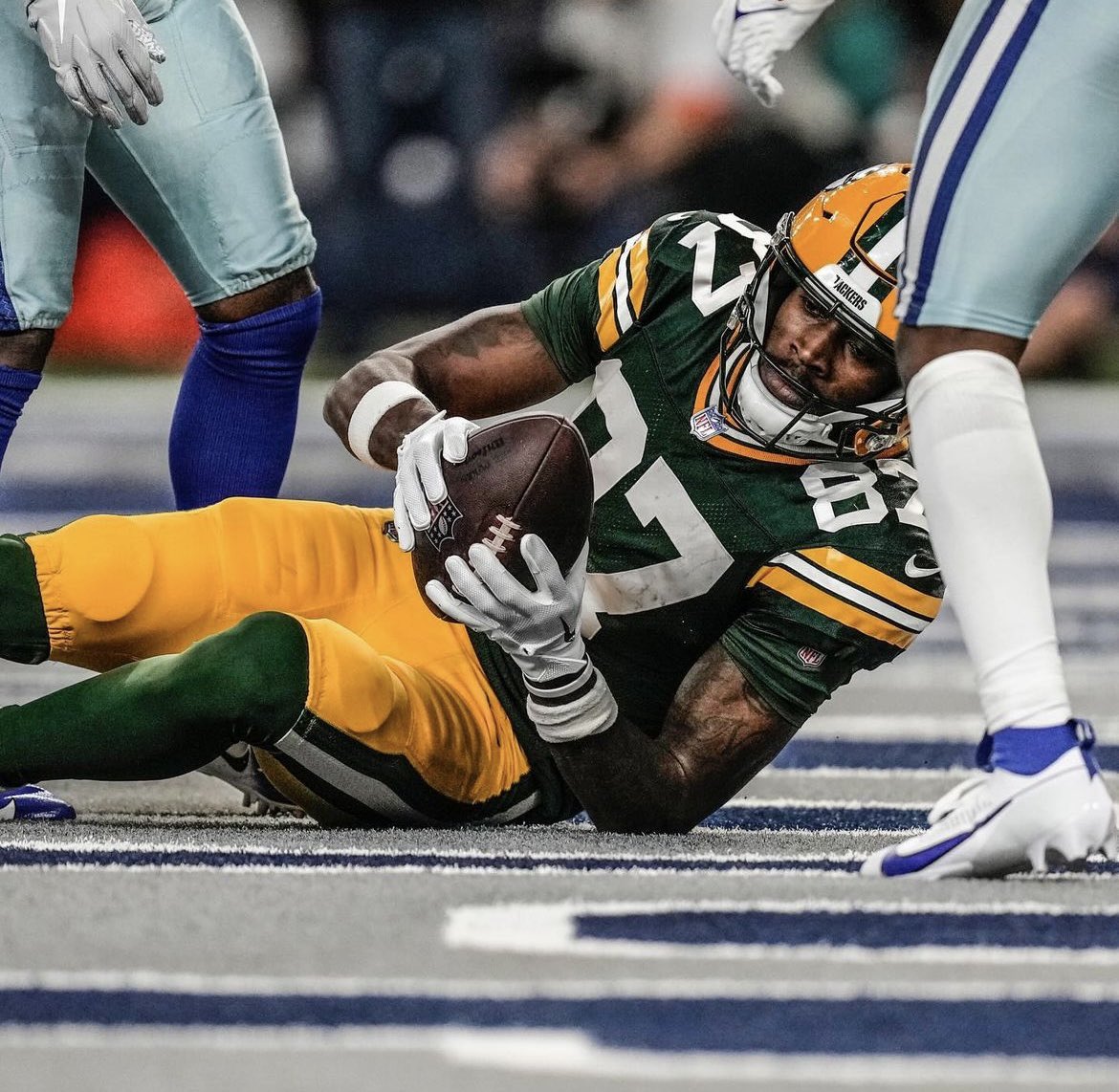 Golden Szn💫 tweet media