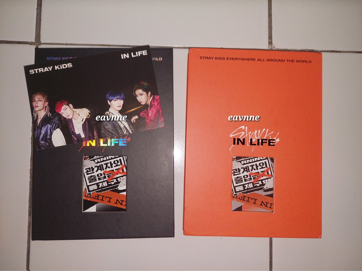 WTS Album ONLY In Life Stray Kids

✨ limited + postcard 50k
✨ std orange ver 40k

✅ price inc all
✅ good condi, keep event shopee with dp

📍 tangsel

🏷️ skz stray kids lfb lfs sell want to hyunjin chan i.n ayen han jisung hj jeongin haje bang lim version standard inlife in生