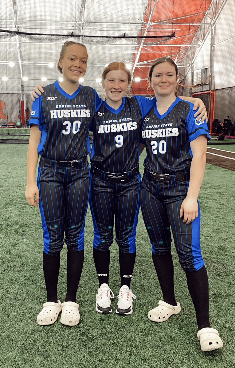 What an awesome weekend my Huskies team and I had winning an 18u tournament on Saturday and a 16u tournament on Sunday. Went to a Rutgers camp on Monday. Thank you @RUSoftball for coaching me. @ESHuskiesSouth @EStateHuskies @LegacyLegendsS1 @ExtraInningSB