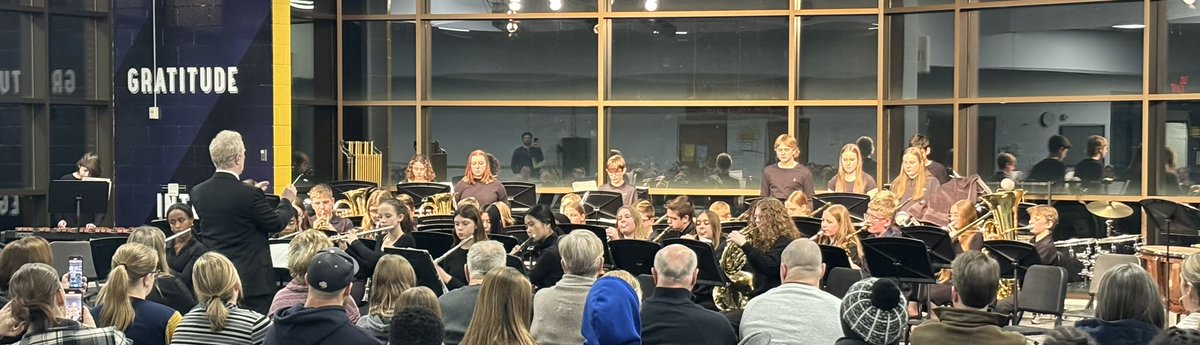 Rosemount Middle tweet media