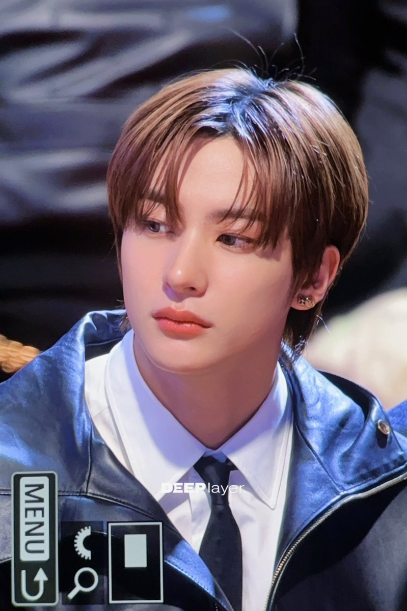 240116 오늘 주사위 6 존잘
#RIIZE #ANTON #라이즈 #앤톤 #LVMen