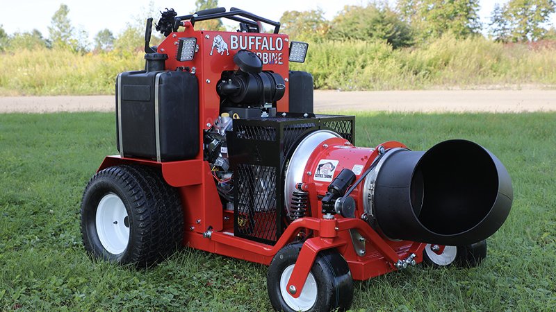 Latest turf news: Buffalo launches industry's first stand-on blower dlvr.it/T1TS7Q