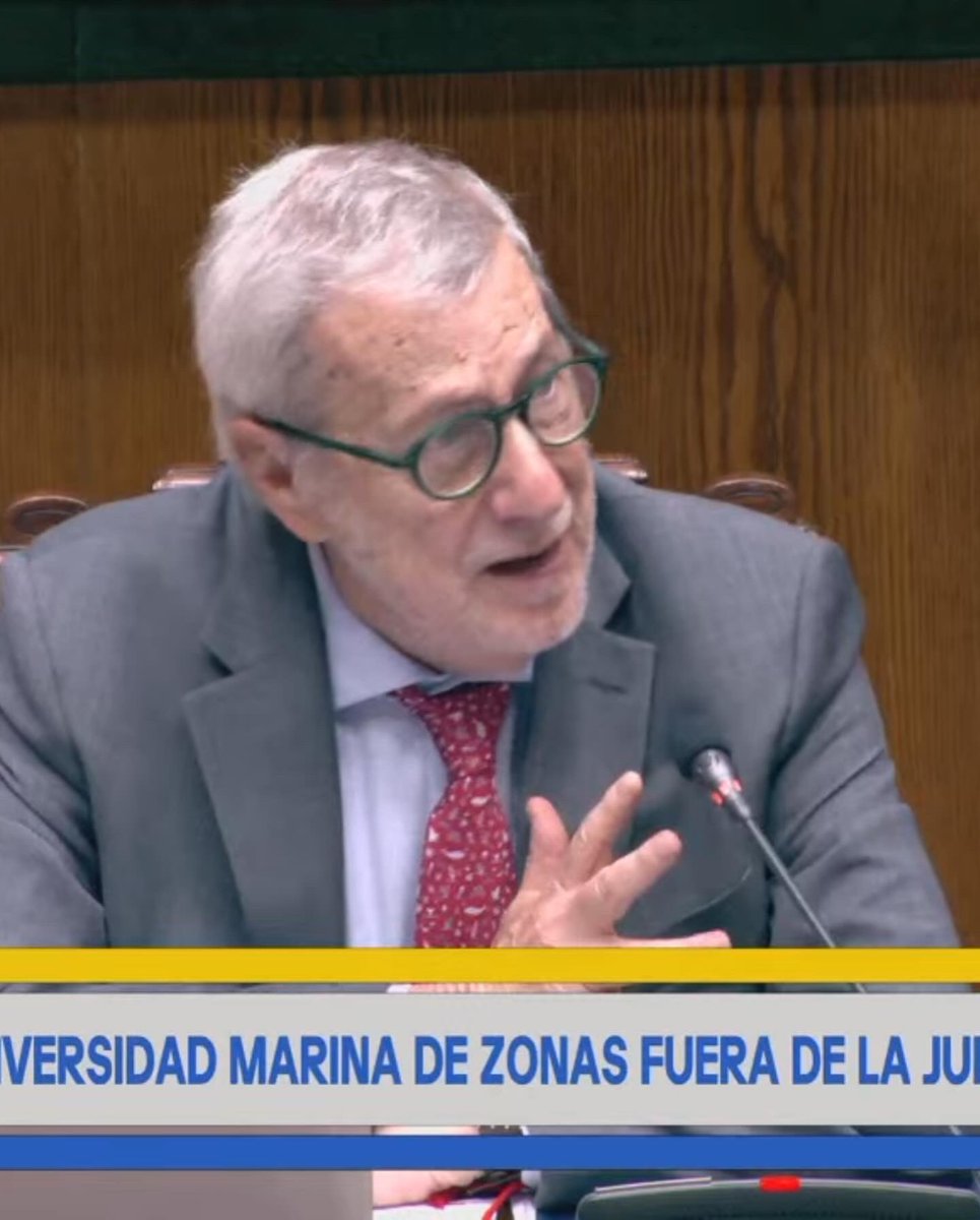 Hoy un tremendo día para el océano, se aprueba en sala y queda listo para la promulgación del presidente <a href="/GabrielBoric/">Gabriel Boric Font</a> el acuerdo de altamar, y sería, si así ocurre, el primer país en ratificar en el planeta. Gracias a muchas personas, diferentes administraciones y sociedad civil